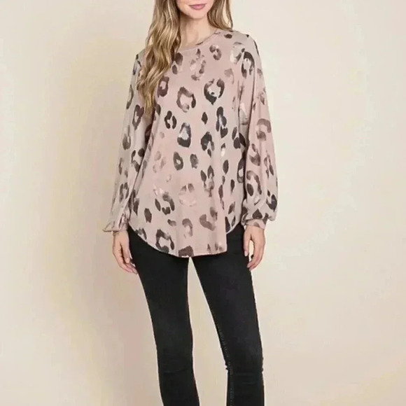 BRUSHED KNIT LOOSE FIT TOP - Picture 5 of 5